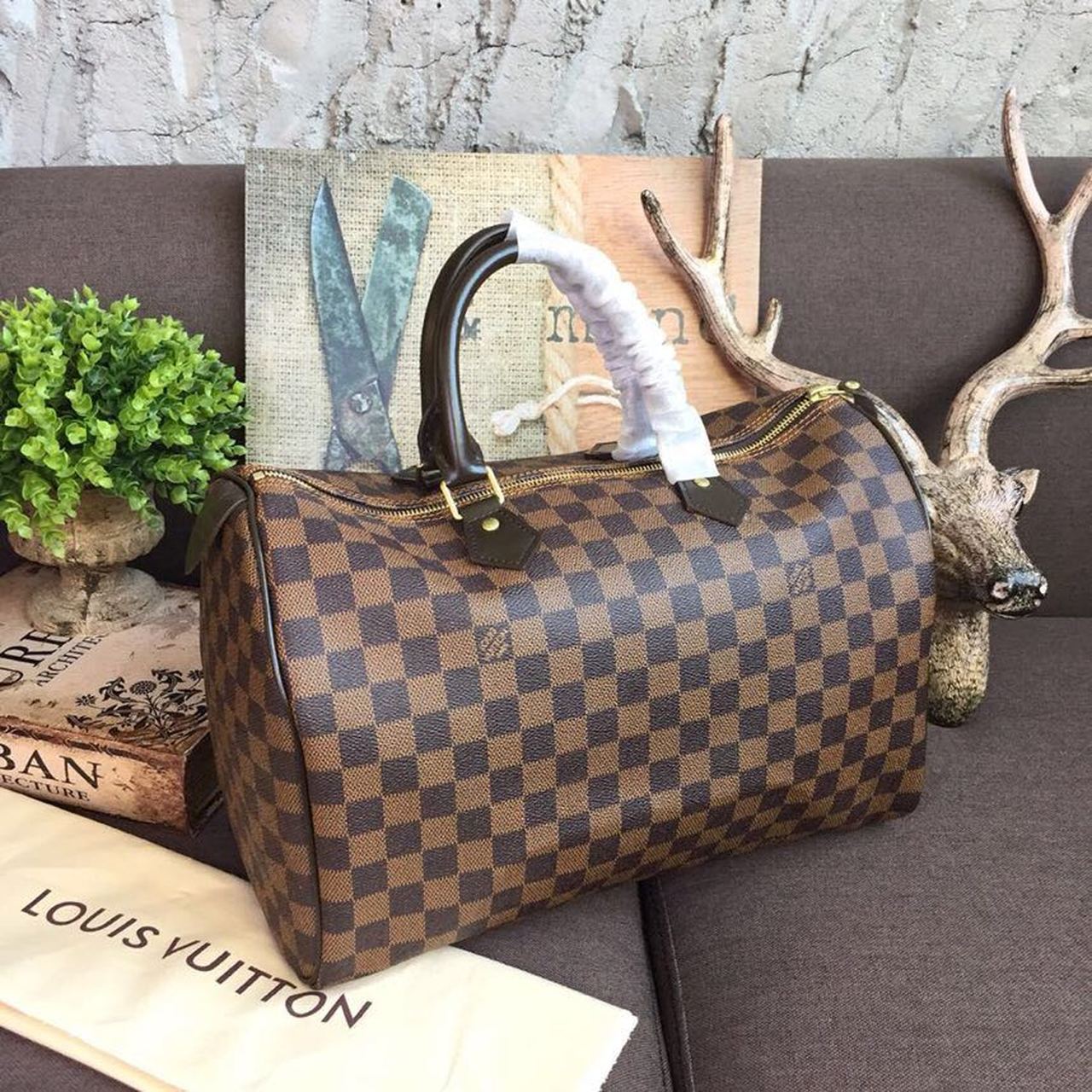 Louis Vuitton Speedy 35 Damier Ebene Canvas For Women, Women’s Handbags, Travel Bags 13.8in/35cm