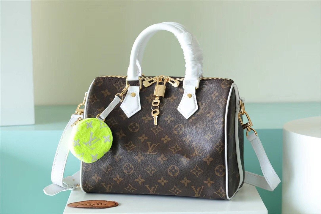 Louis Vuitton Speedy Bandoulière Bag 25 Classic Monogram Canvas For Women Brown 9.8in/25cm