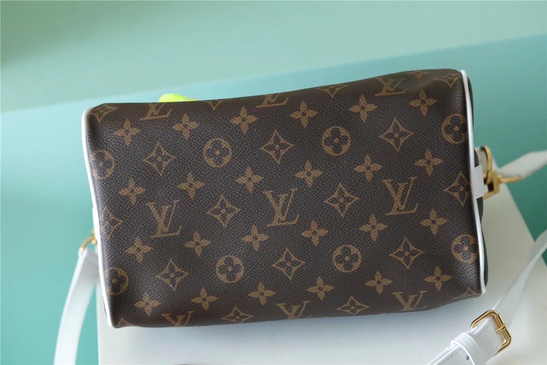 Louis Vuitton Speedy Bandoulière Bag 25 Classic Monogram Canvas For Women Brown 9.8in/25cm