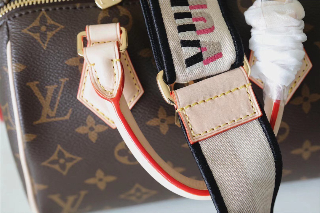 Louis Vuitton Speedy Bandouliere 20 Monogram Canvas Black For Women, Women’s Handbags, Shoulder And Crossbody Bags 20cm/7.9in