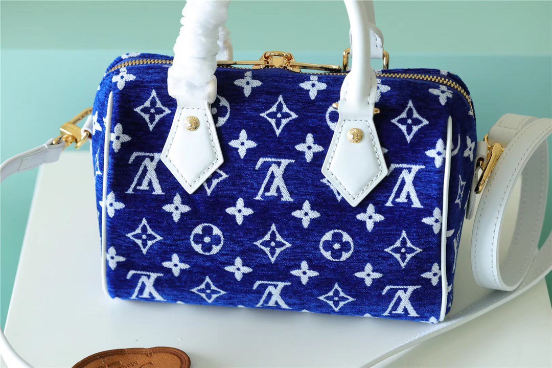 Louis Vuitton Speedy Bandouliere 20 PM Monogram Blue For Women, Women’s Handbags, Shoulder And Crossbody Bags 20.5cm/8.1in