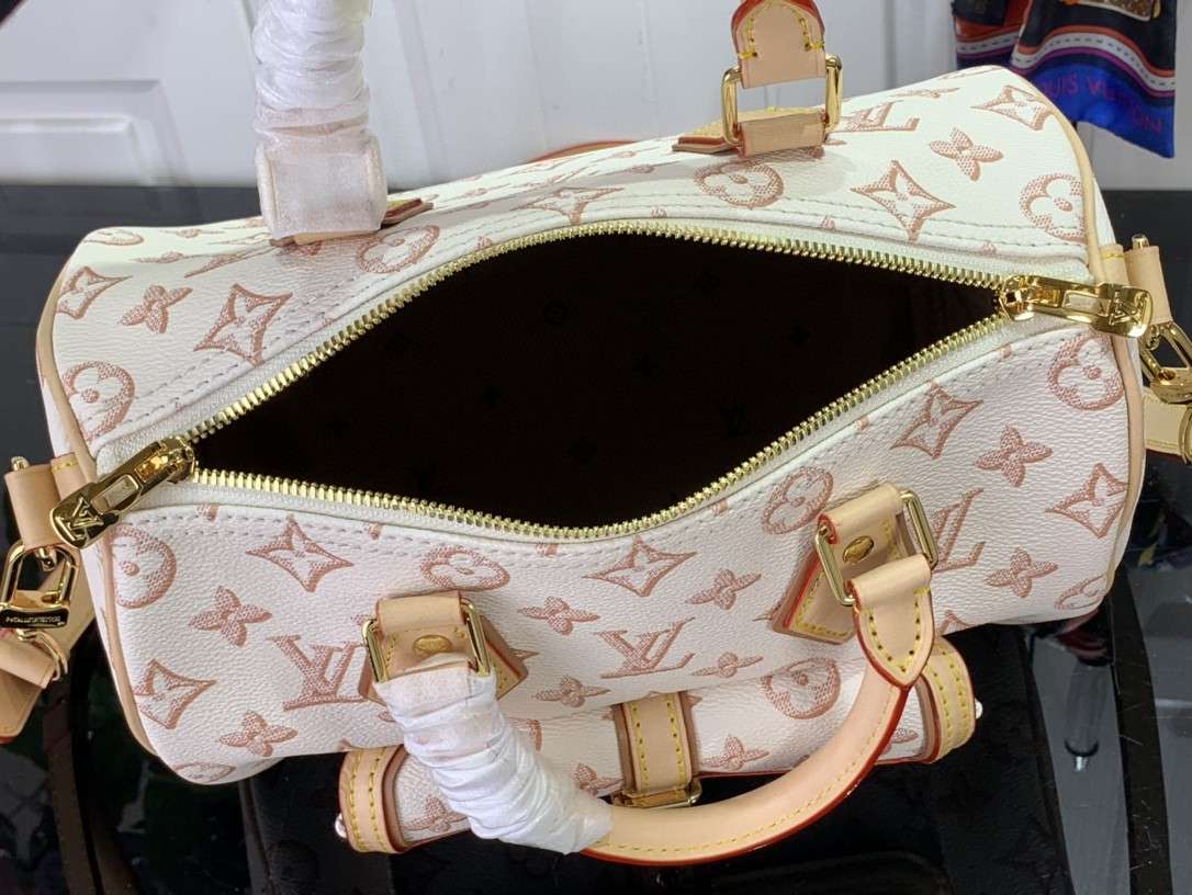 Louis Vuitton Speedy Bandouliere 25 Monogram Pattern White For Women 9.8in/25cm