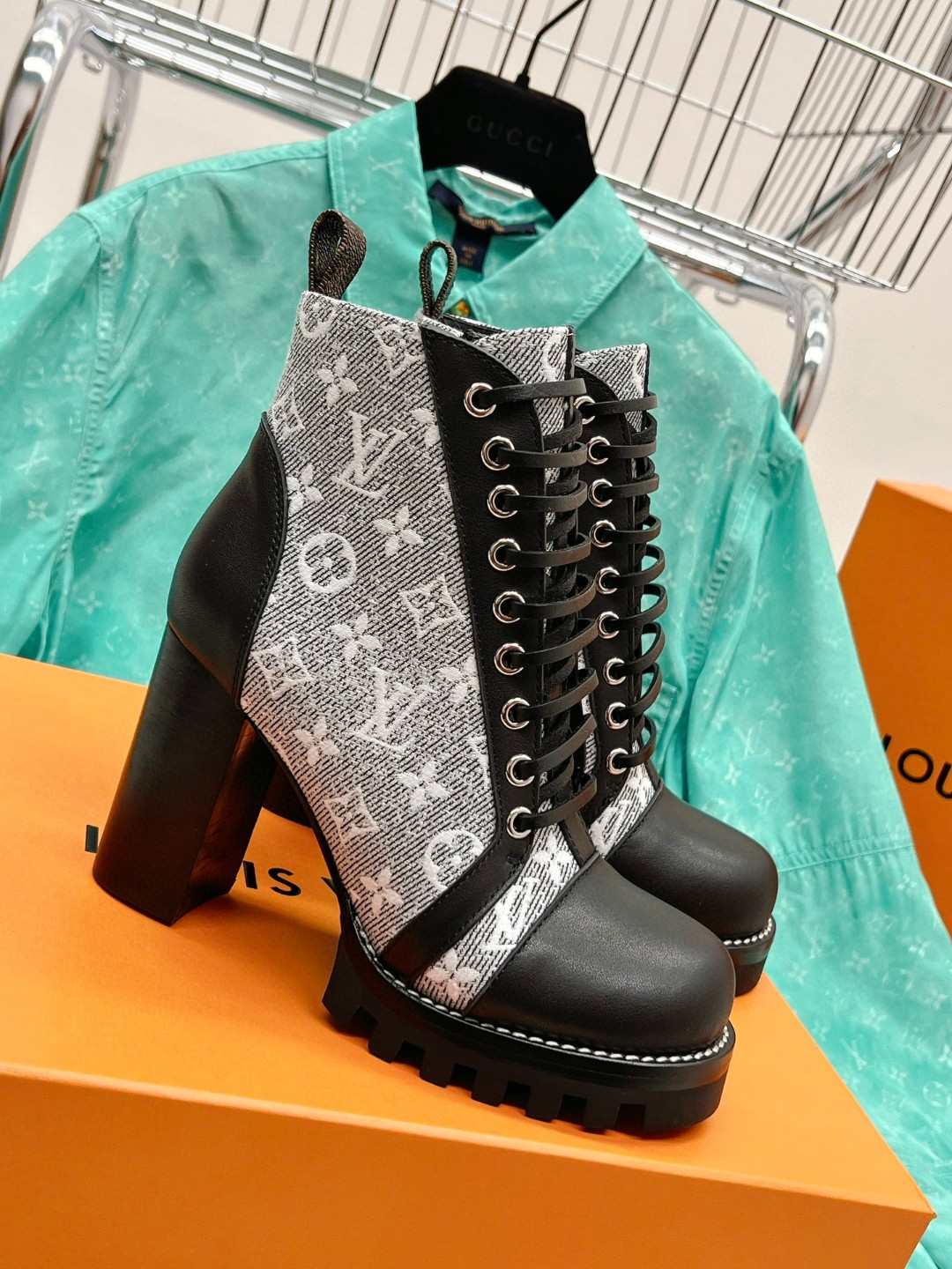 Louis Vuitton Star Trail Ankle Boot Grey For Women 1AB2XH