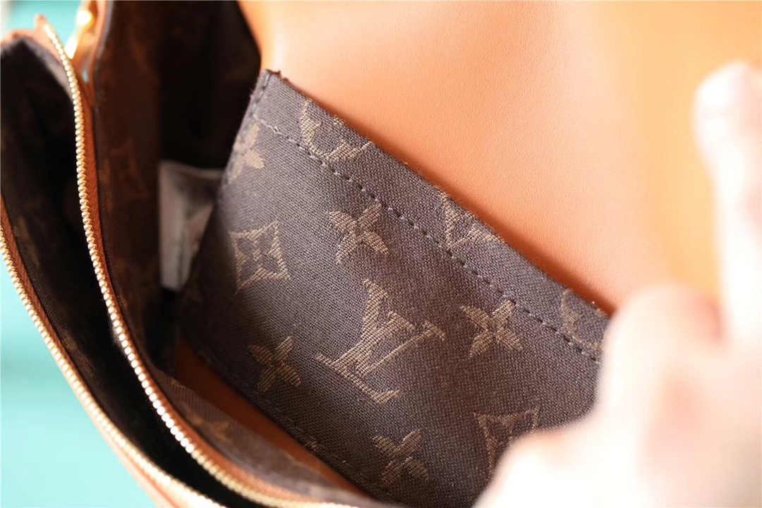 Louis Vuitton Swing Monogram Hazelnut Brown For Women, Women’s Handbags, Shoulder And Crossbody Bags 24cm/9.4in