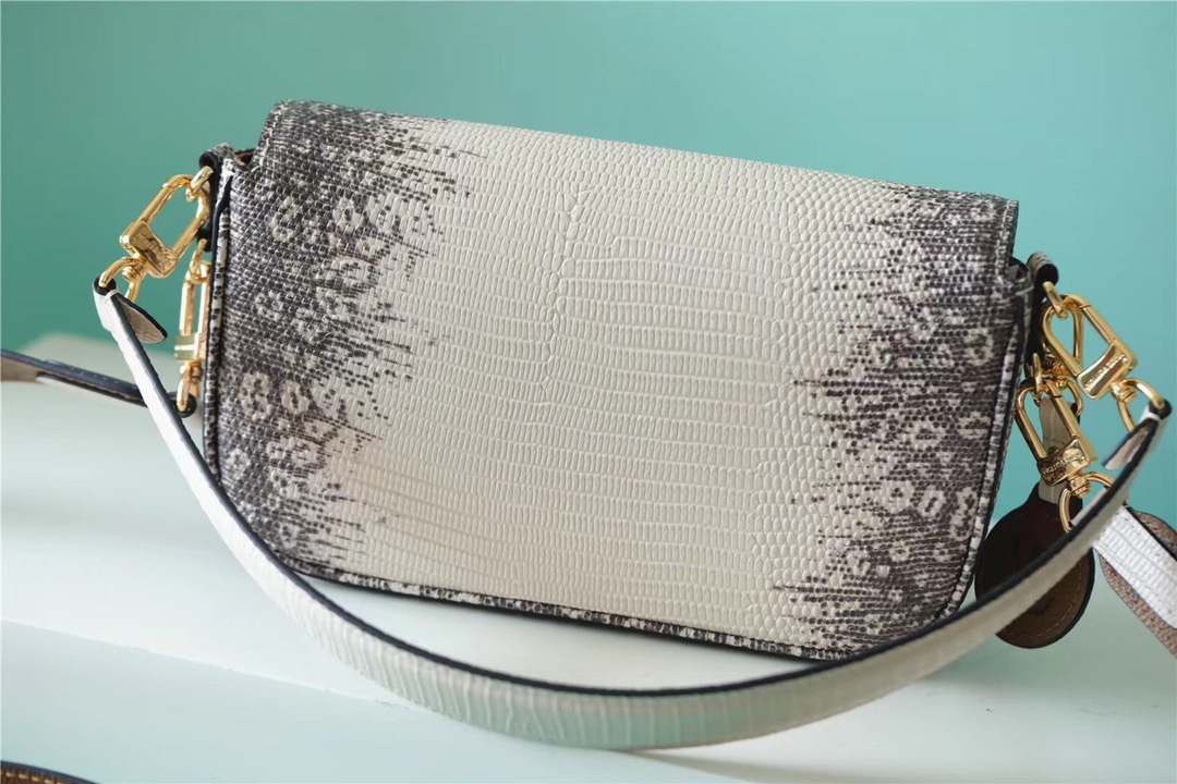 Louis Vuitton Swing Monogram Silver For Women, Women’s Handbags, Shoulder And Crossbody Bags 24cm/9.4in LV 