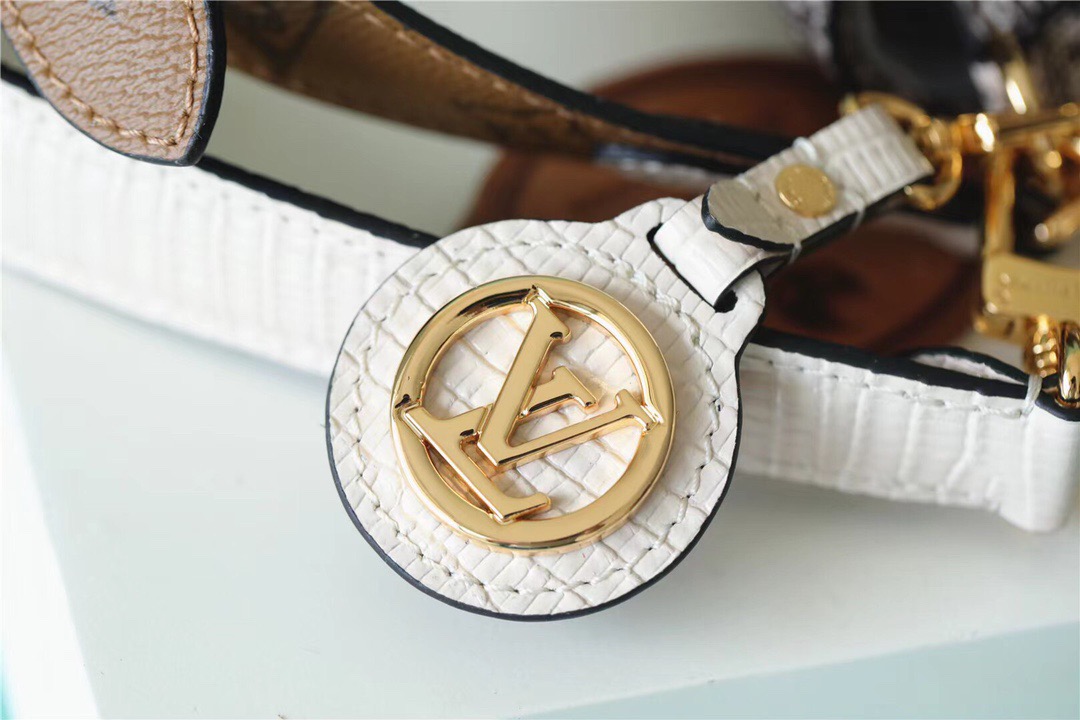 Louis Vuitton Swing Monogram Silver For Women, Women’s Handbags, Shoulder And Crossbody Bags 24cm/9.4in LV 