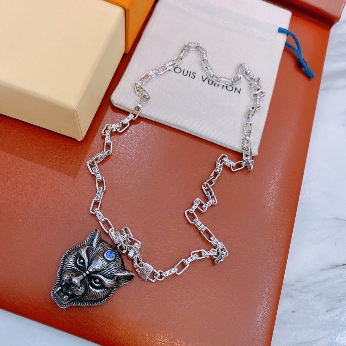Louis Vuitton Tiger Head Necklace Silver For Women