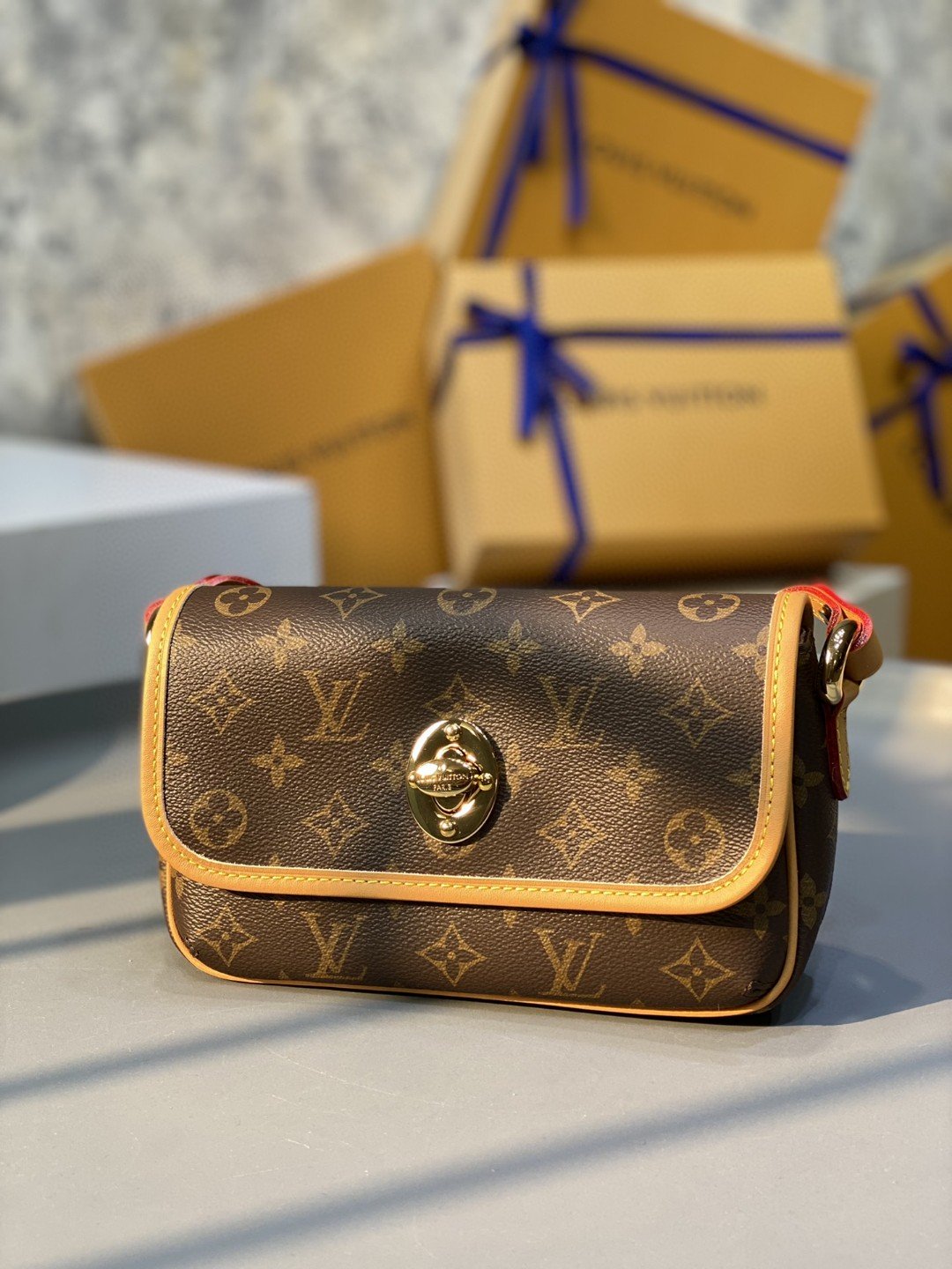 Louis Vuitton Tikal PM Monogram Canvas For Women, Women’s Handbags, Shoulder Bags 23cm