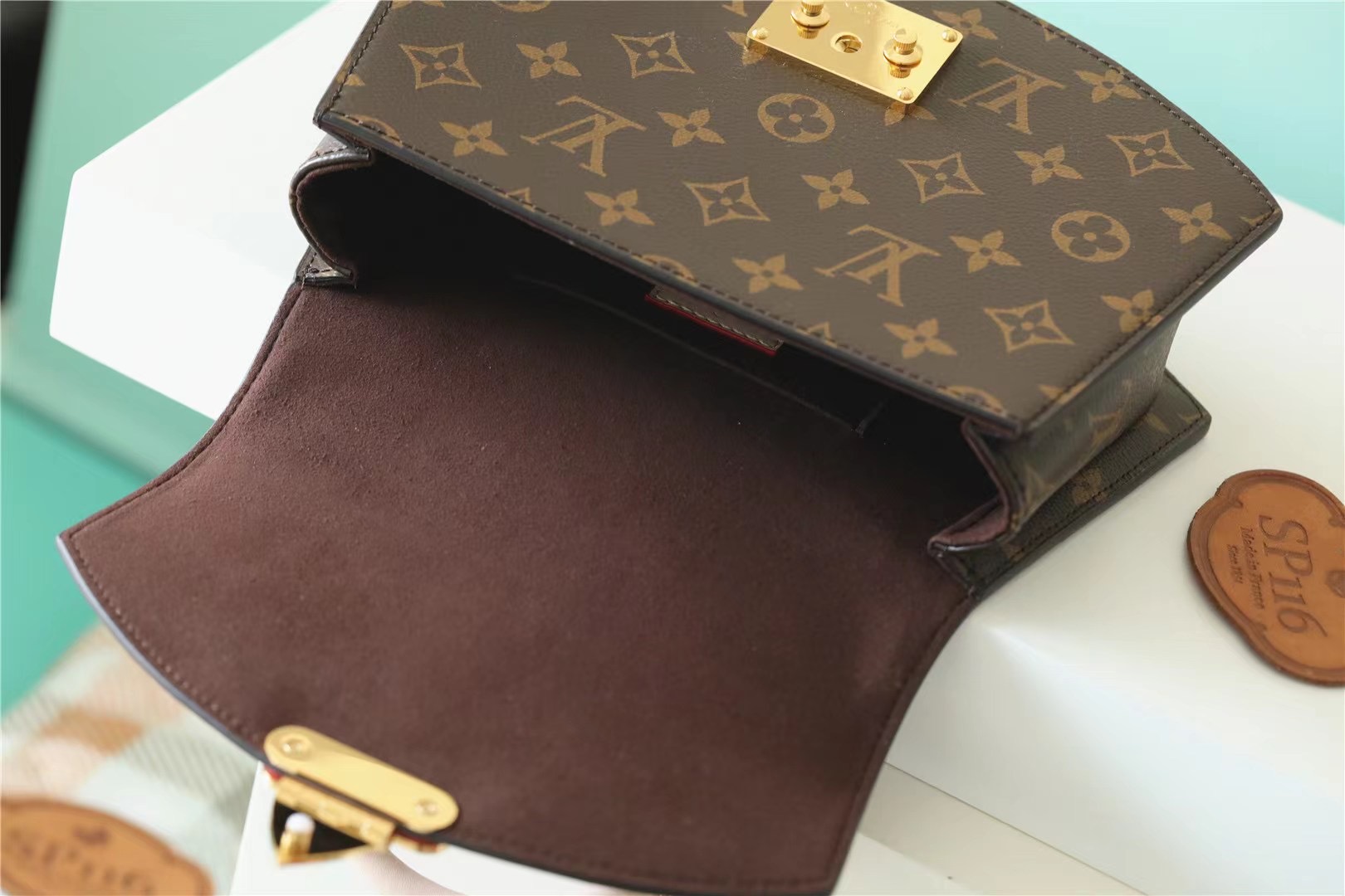 Louis Vuitton Tilsitt Monogram Brown And Pink For Women 9.5in/24cm