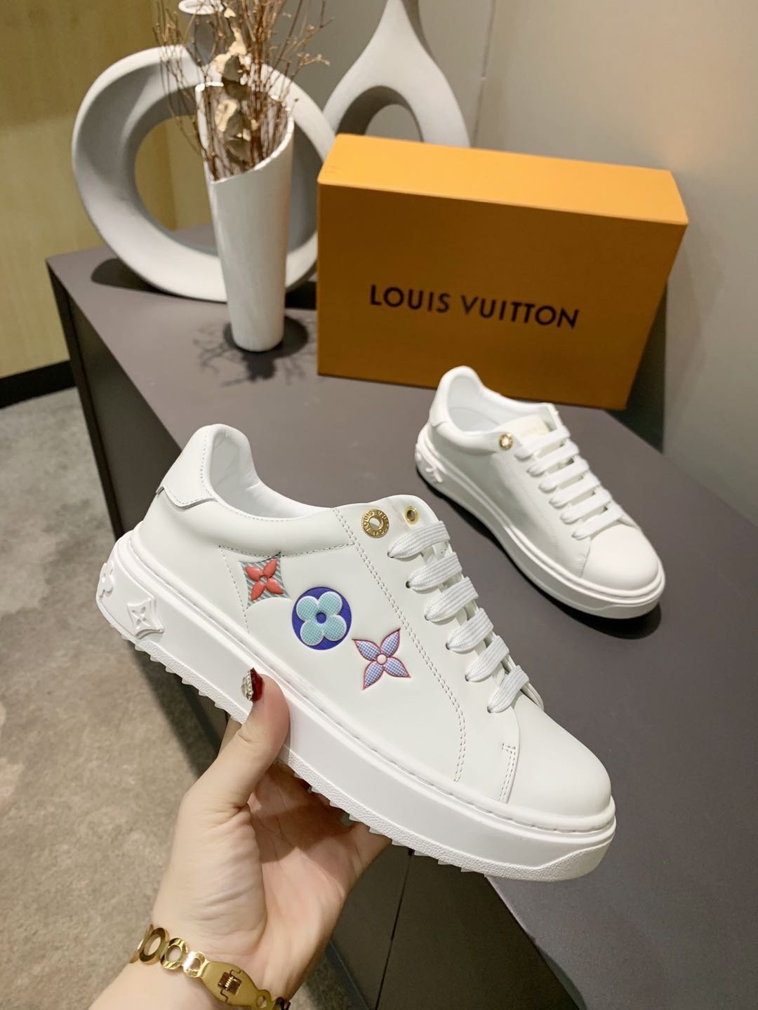 Louis Vuitton Time Out Sneaker White For Women LV