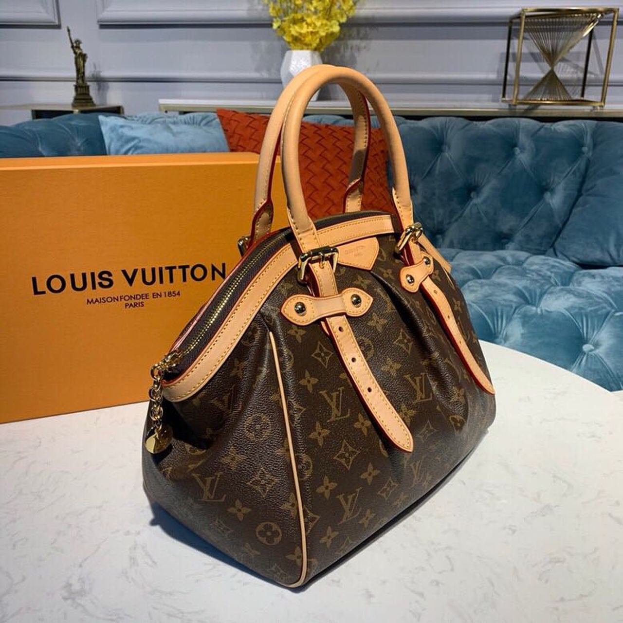 Louis Vuitton Tivoli Tote Bag Monogram Canvas For Women, Women’s Handbags, Shoulder Bags 18.1in/46cm
