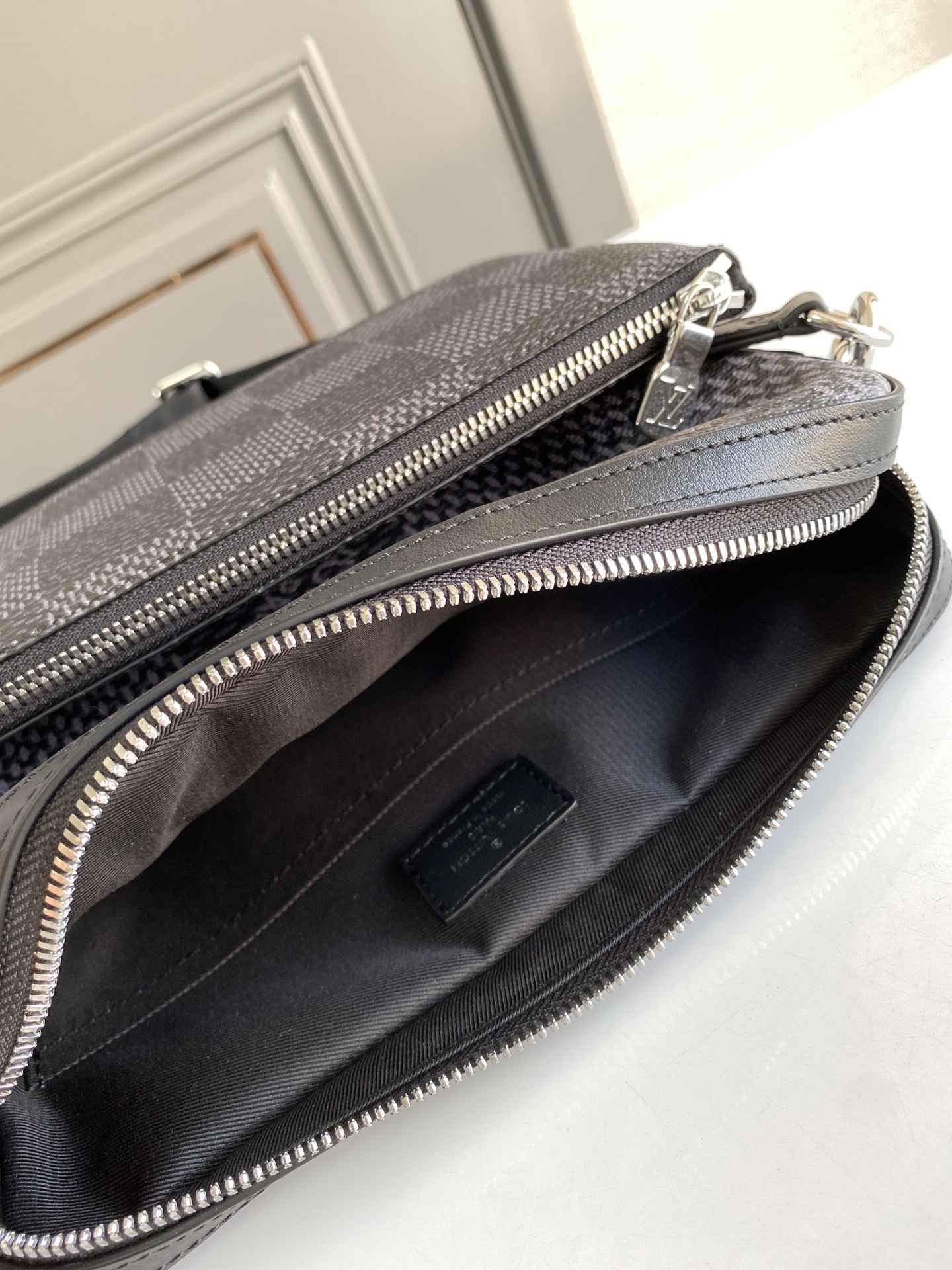 Louis Vuitton Trio Messenger Damier Graphite Black For Men, Men’s Bags, Shoulder And Crossbody Bags 9.8in/25cm