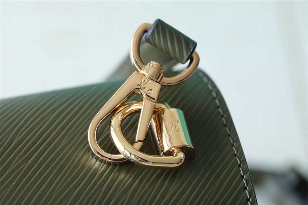 Louis Vuitton Twist MM Bag, Shoulder and Cross Body Bags For Women Kaki / Quartz White 9.1in/23cm