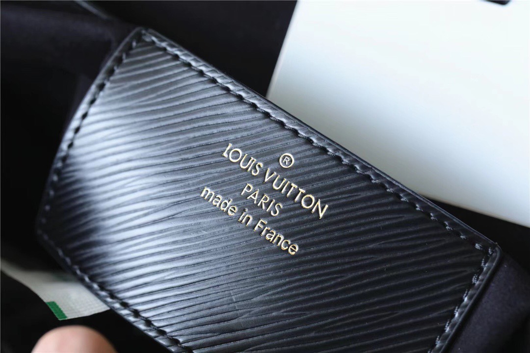 Louis Vuitton Twist MM Epi Black For Women, Women’s Bags, Shoulder And Crossbody Bags 9.1in/23cm