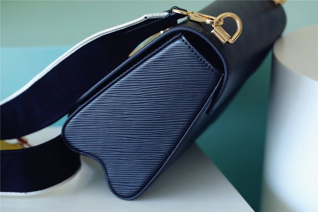 Louis Vuitton Twist MM Epi Black For Women, Women’s Handbags, Shoulder And Crossbody Bags 7.5in/19cm