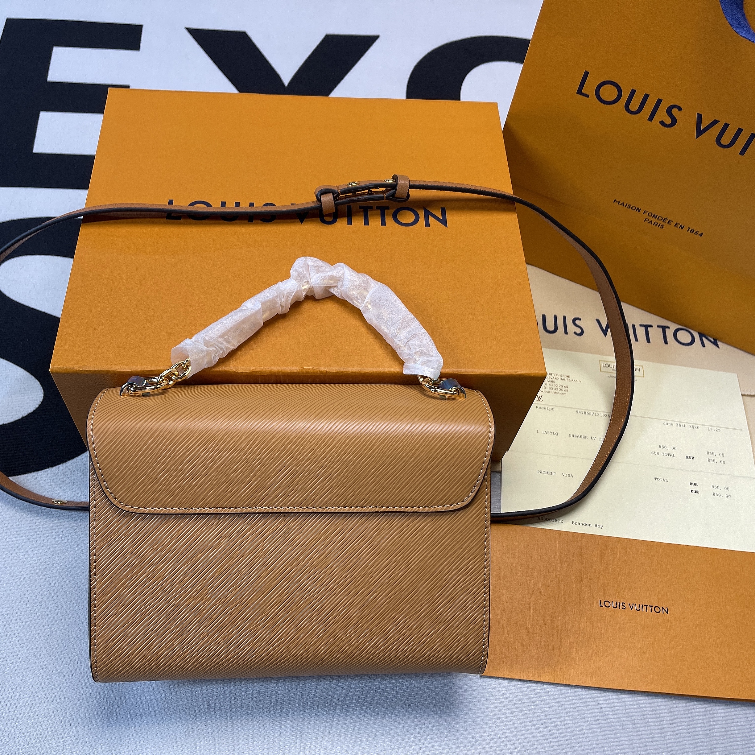 Louis Vuitton Twist MM Epi Gold Miel Brown For Women, Women’s Bags, Shoulder And Crossbody Bags 9.1in/23cm