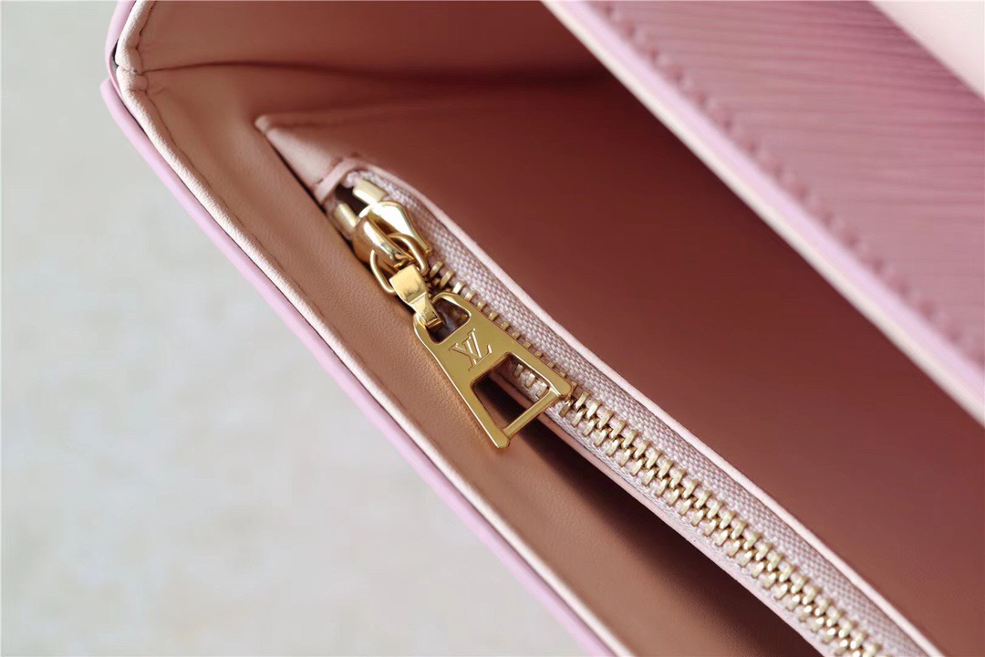 Louis Vuitton Twist MM Epi Guimauve Purple For Women, Women’s Handbags, Shoulder And Crossbody Bags 9.1in/23cm LV