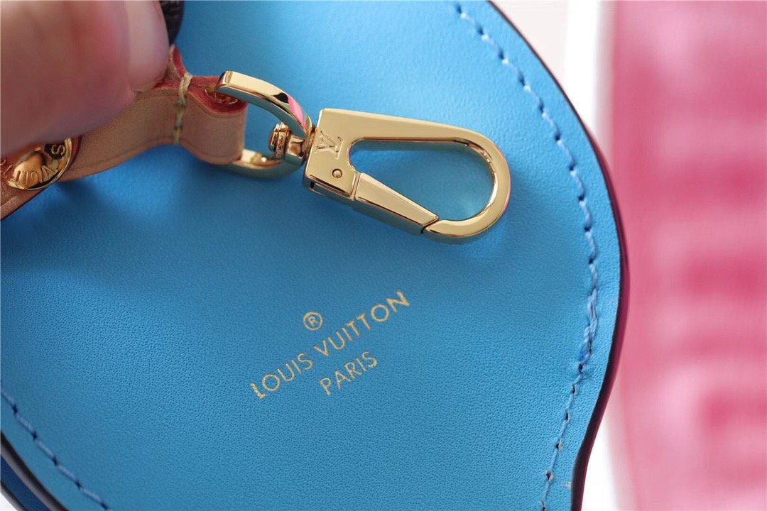 Louis Vuitton Twist MM Epi Pink For Women, Women’s Handbags, Shoulder And Crossbody Bags 7.5in/19cm LV 