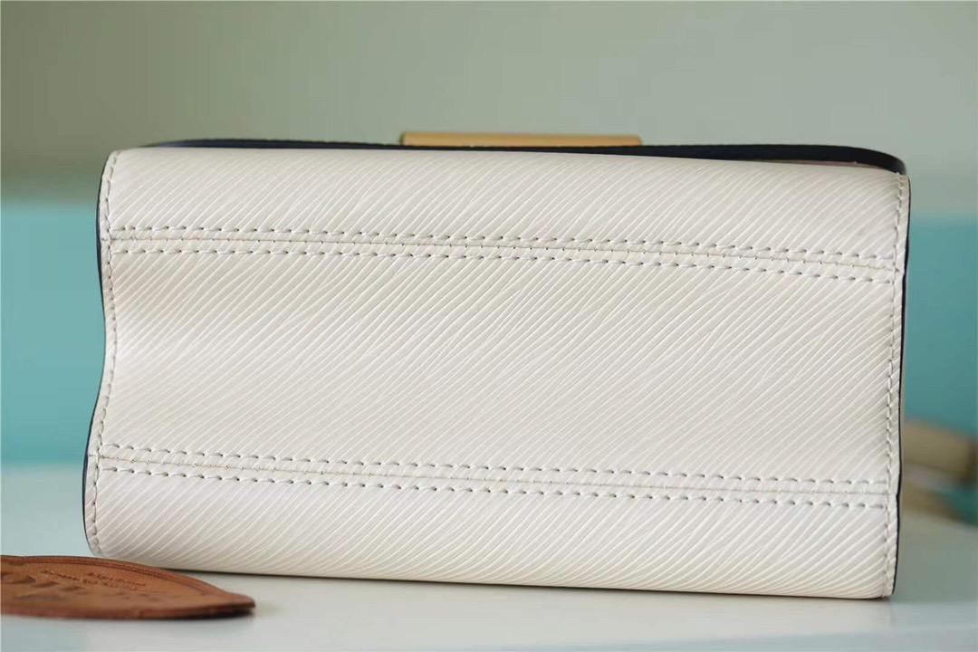 Louis Vuitton Twist MM Epi White For Women, Women’s Bags, Shoulder And Crossbody Bags 9.1in/23cm LV