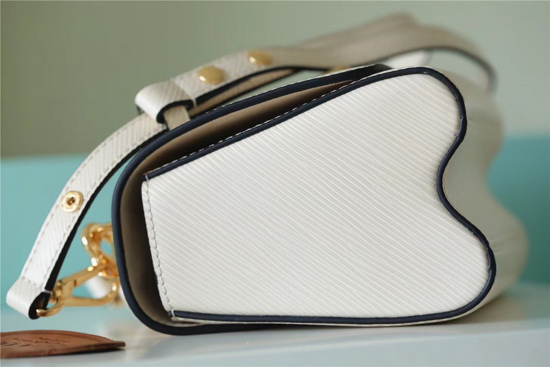 Louis Vuitton Twist MM Epi White For Women, Women’s Bags, Shoulder And Crossbody Bags 9.1in/23cm LV