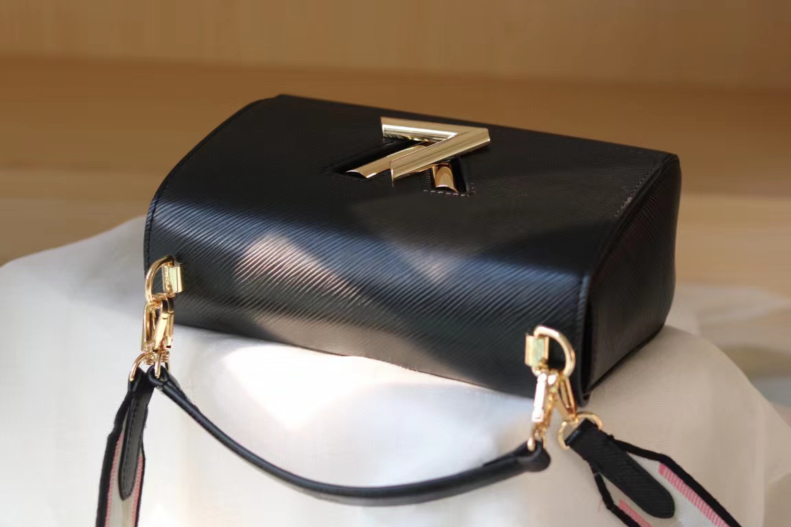Louis Vuitton Twist MM Monogram Blossoms Black For Women, Women’s Handbags, Shoulder And Crossbody Bags 9.1in/23cm