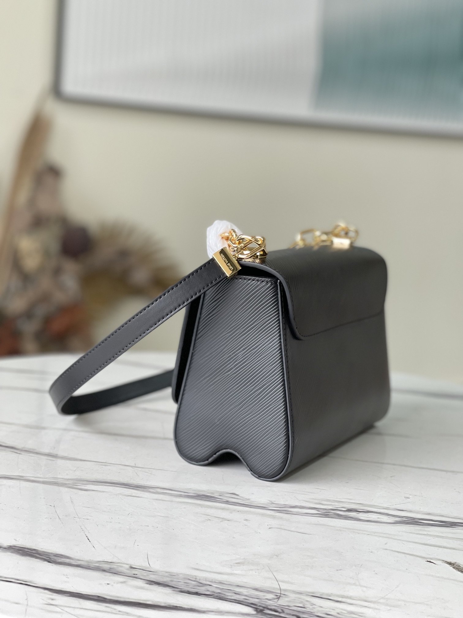 Louis Vuitton Twist MM Monogram Flower Black For Women, Women’s Handbags, Shoulder And Crossbody Bags 9.1in/23cm