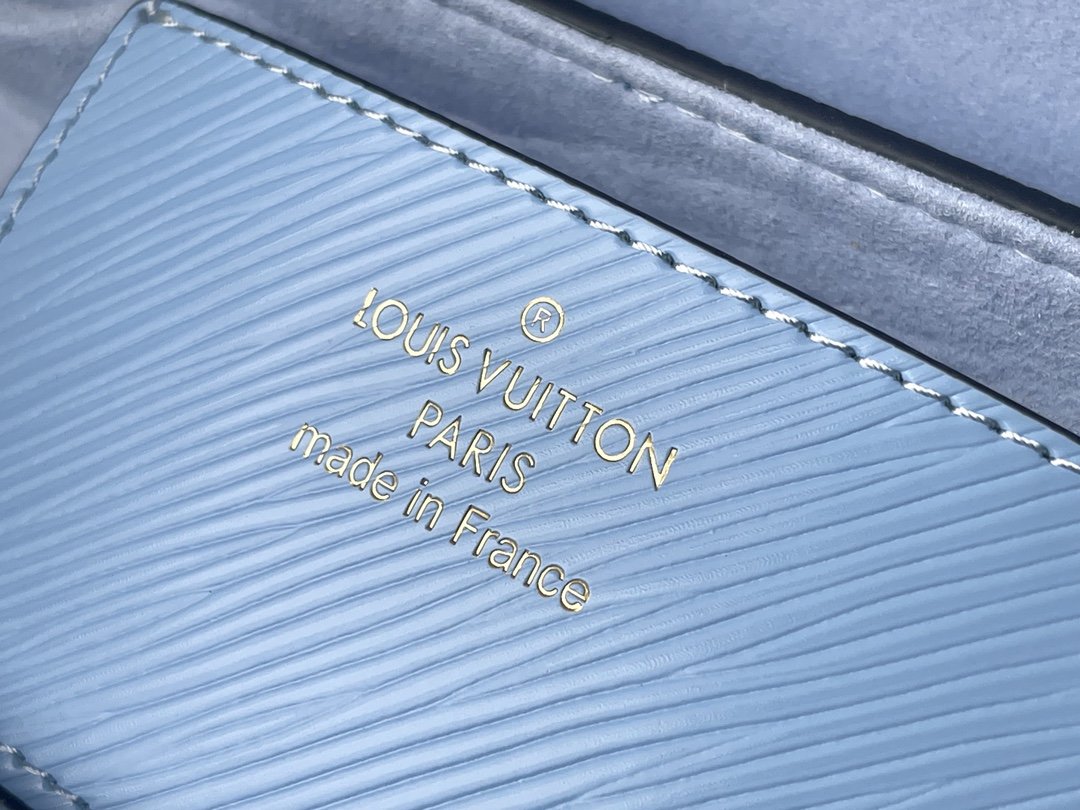 Louis Vuitton Twist MM Monogram Flower Bleu Nuage Blue For Women, Women’s Handbags, Shoulder And Crossbody Bags 9.1in/23cm