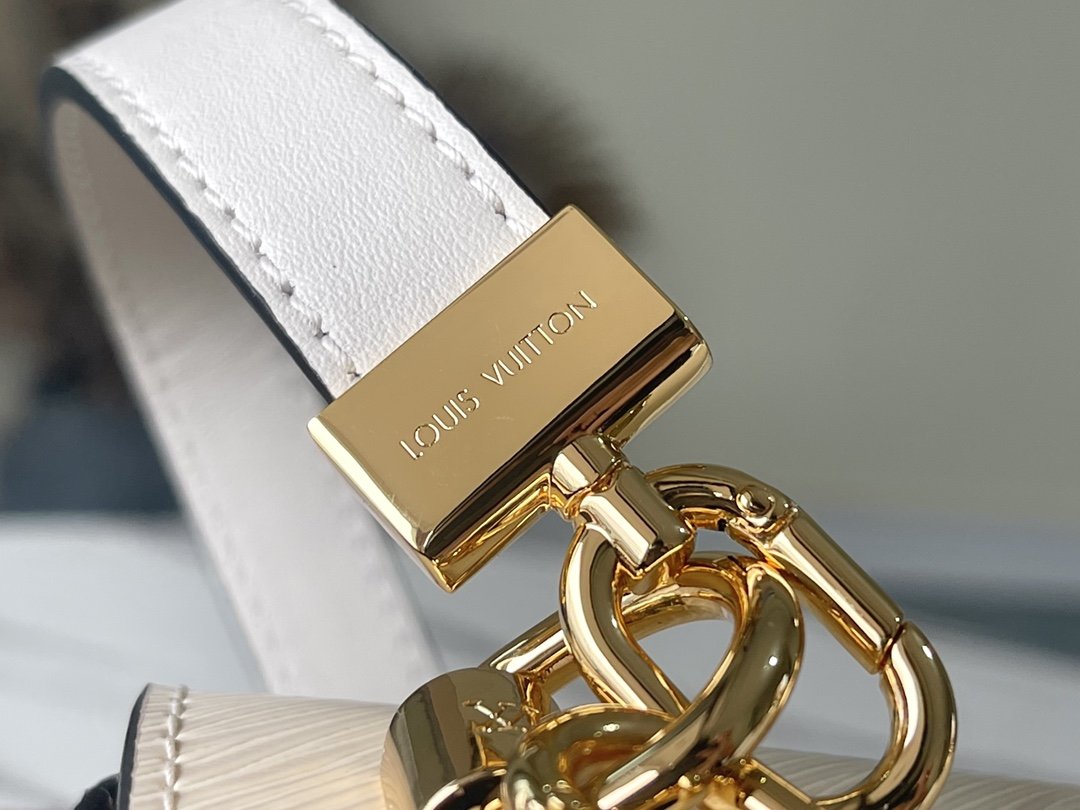 Louis Vuitton Twist MM Monogram Flower Quartz White For Women, Women’s Handbags, Shoulder And Crossbody Bags 9.1in/23cm