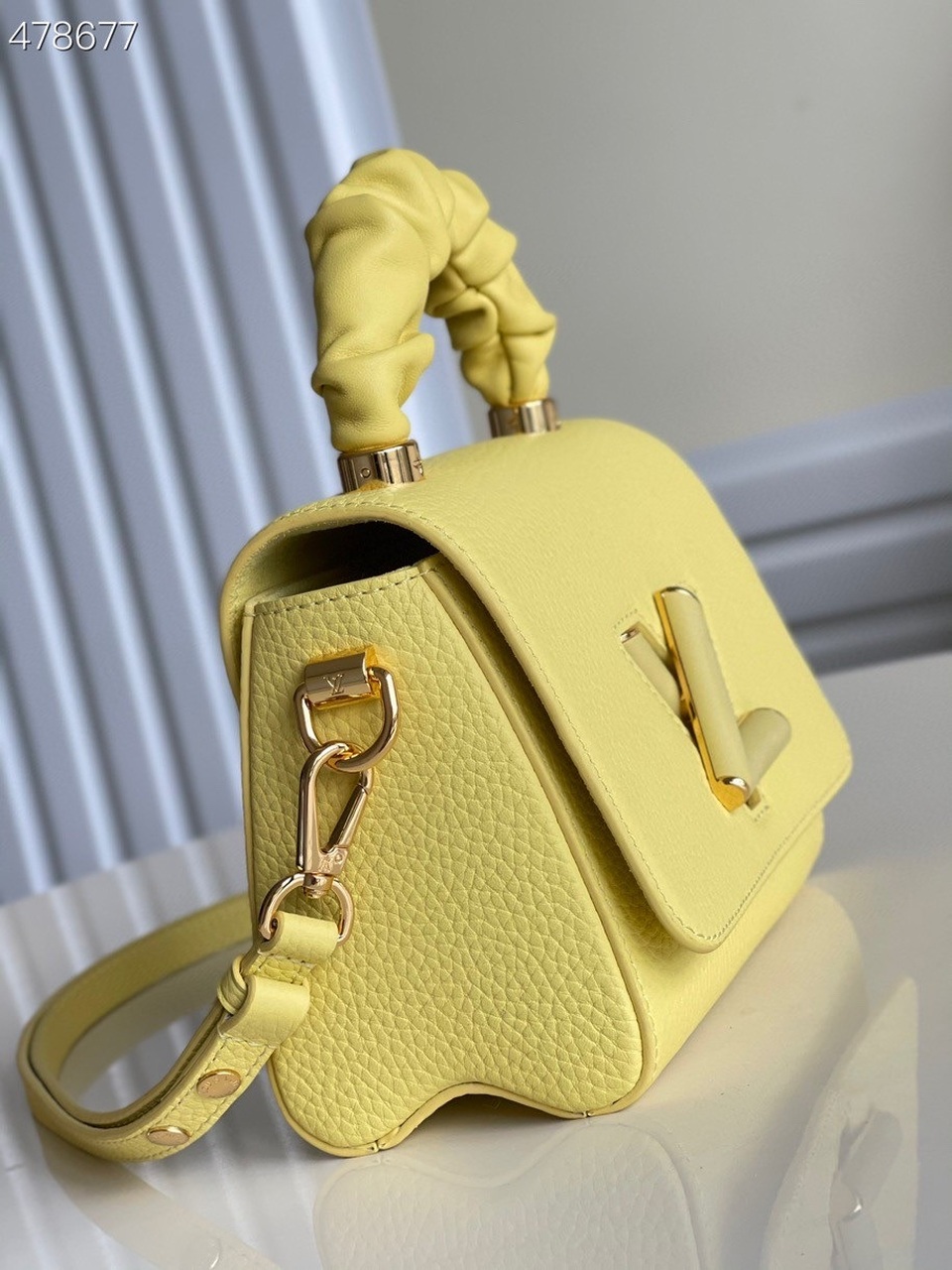 Louis Vuitton Twist PM Ginger Yellow For Women, Women’s Handbags, Shoulder And Crossbody Bags 7.5in/19cm