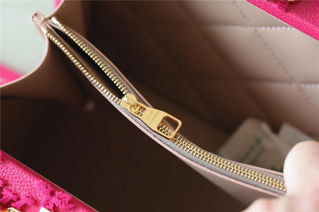 Louis Vuitton Valisette Tresor Monogram Empreinte Pink For Women, Women’s Bags, Shoulder And Crossbody Bags 9.4in/24cm LV