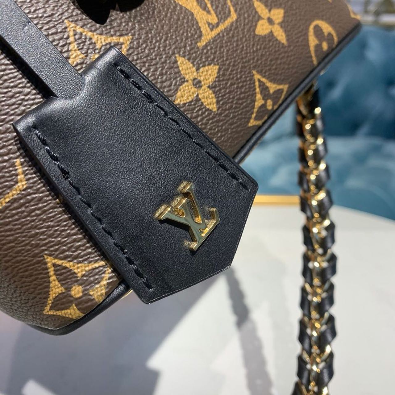 Louis Vuitton Vanity PM Monogram And Monogram Reverse Canvas By Nicolas Ghesquiere For Women, Women’s Handbags, Shoulder And Crossbody Bags 7.5in/19cm