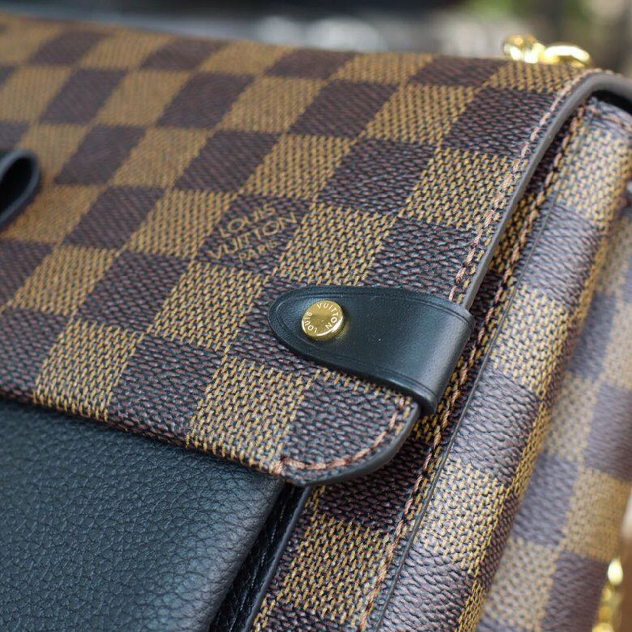 Louis Vuitton Vavin PM Damier Ebene Canvas Black For Women, Women’s Handbags, Shoulder Bags 9.8in/25cm