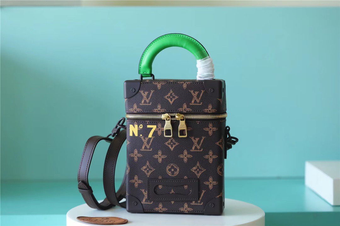 Louis Vuitton Vertical Box Trunk Monogram Canvas For Men, Men’s Bags, Shoulder And Crossbody Bags 8.7in/22cm