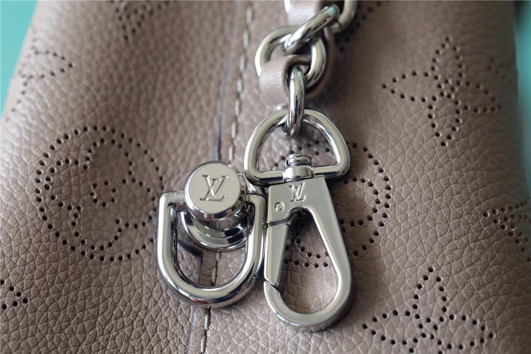 Louis Vuitton Why Knot MM Mahina Galet Beige For Women, Women’s Handbags, Shoulder And Crossbody Bags 13.4in/34cm