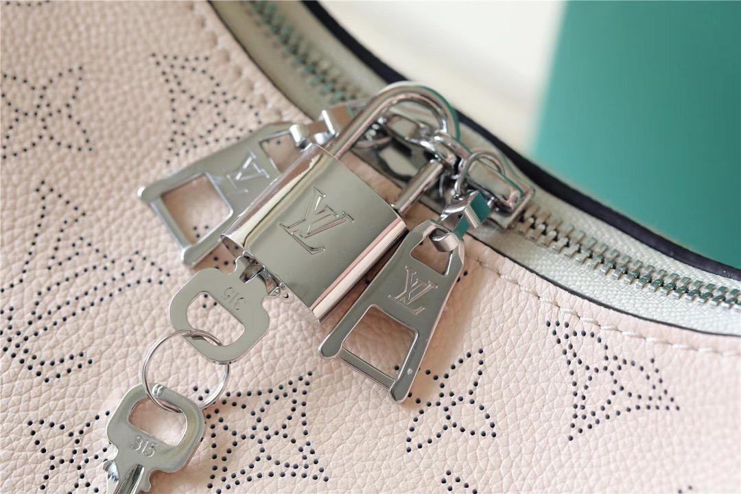 Louis Vuitton Why Knot MM Mahina Light Pink For Women, Women’s Handbags, Shoulder And Crossbody Bags 13.4in/34cm LV 