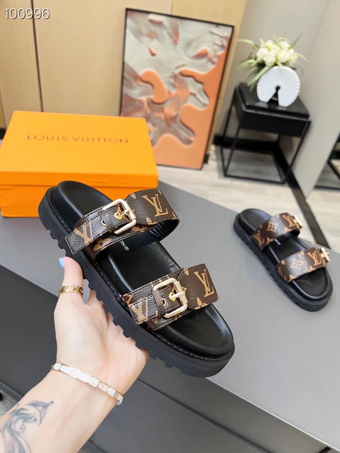 Louis Vuitton Women’s Bom Dia Flat Mule Brown For Women LV 1A3R5O