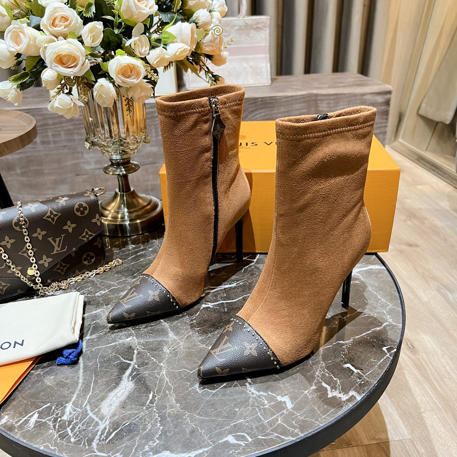 Louis Vuitton Women’s Cherie Ankle Boots Beige For Women LV