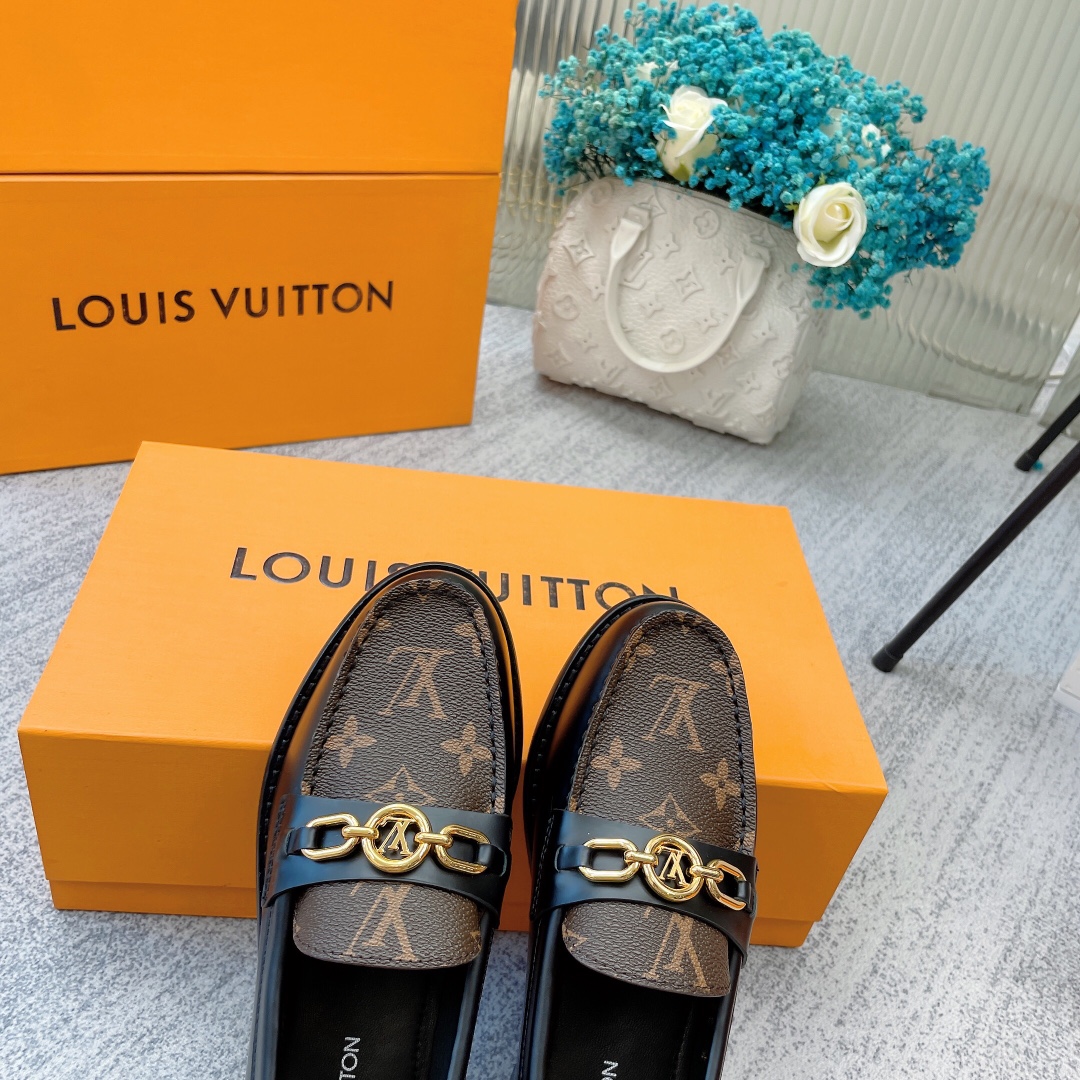 Louis Vuitton Women’s Chess Flat Loafe Black And Brown For Women LV