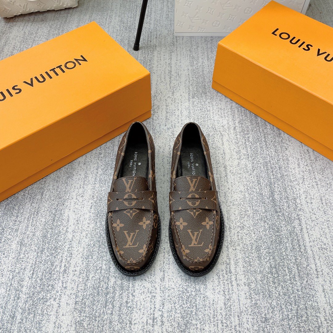 Louis Vuitton Women’s Chess Flat Loafe Cacao Brown  For Women LV 1AA1XZ