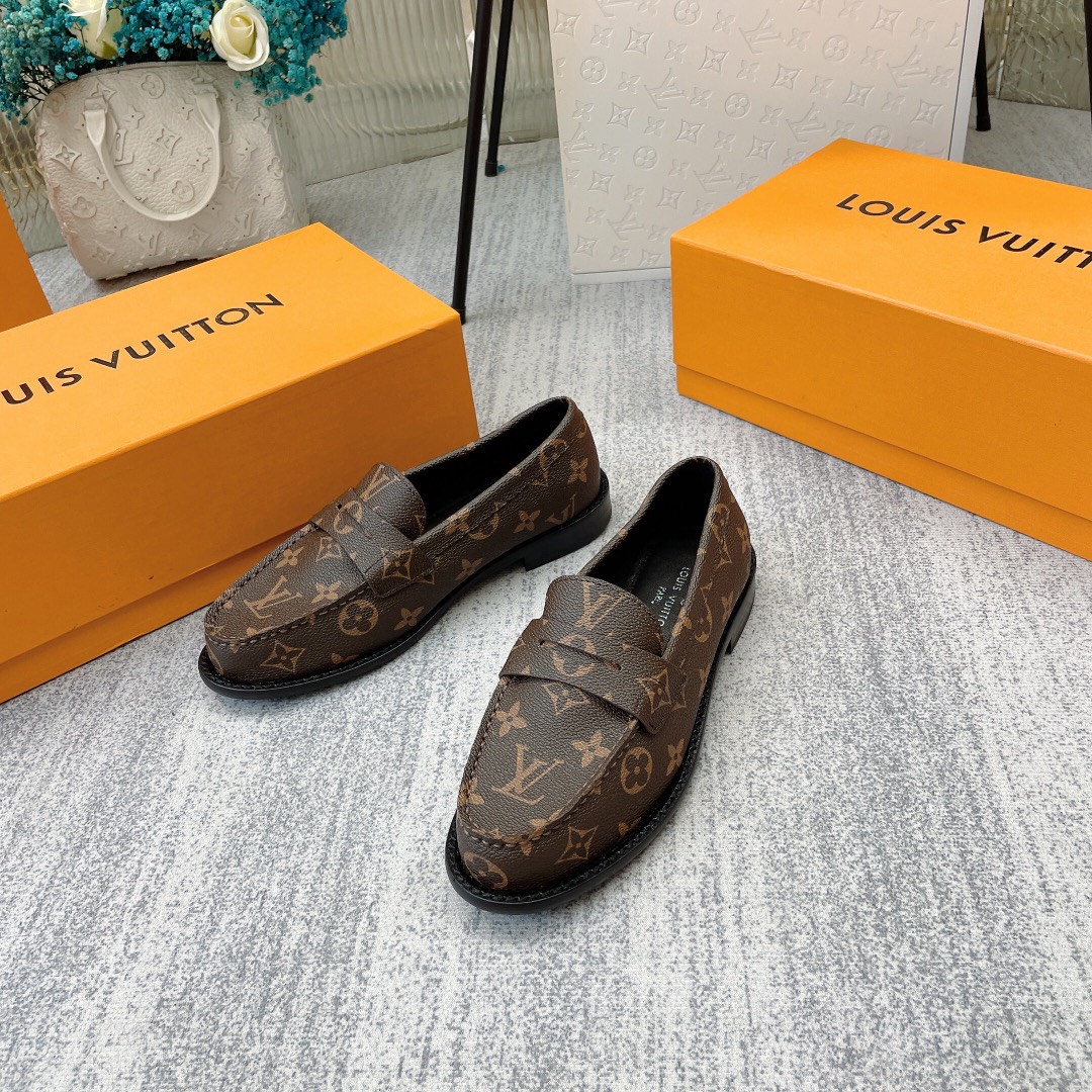Louis Vuitton Women’s Chess Flat Loafe Cacao Brown  For Women LV 1AA1XZ