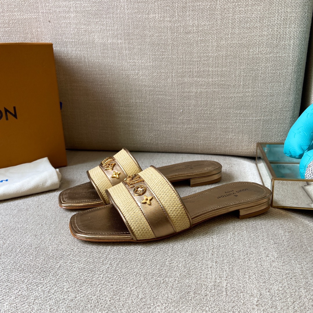 Louis Vuitton Women’s Lock It Mule Gold For Women LV