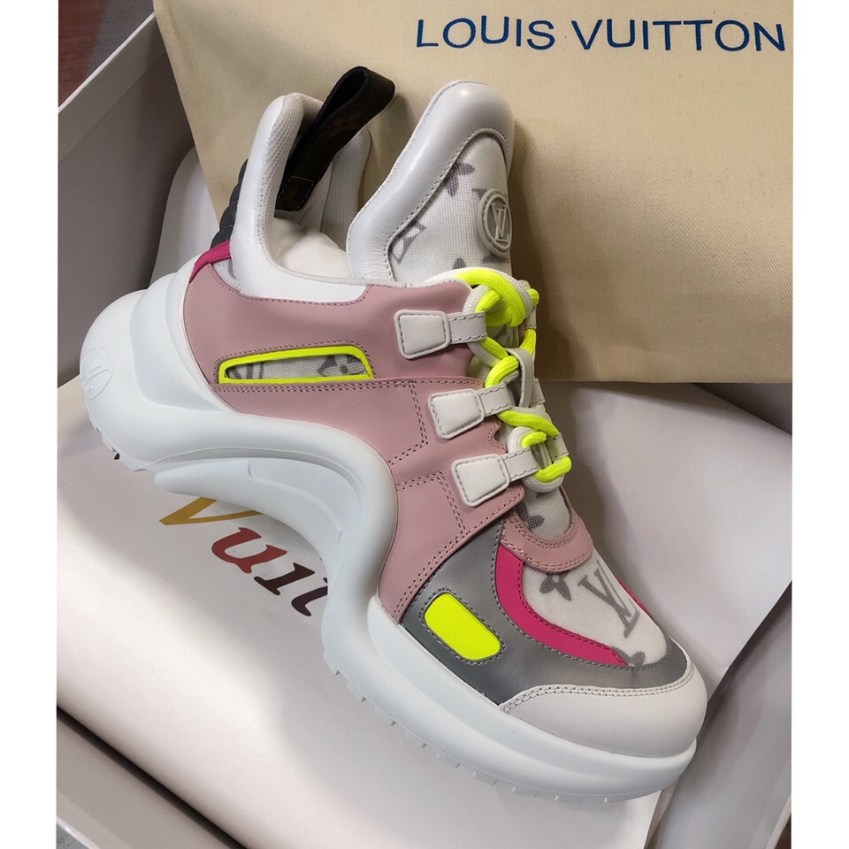 Louis Vuitton Women’s LV Archlight Sneaker Pink For Women LV