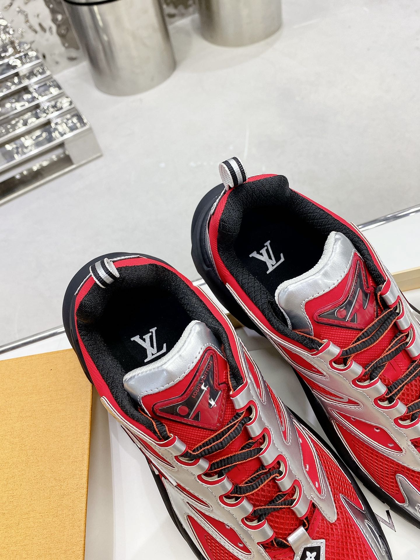 Louis Vuitton Women’s LV Runner Tatic Sneaker Red For Women LV