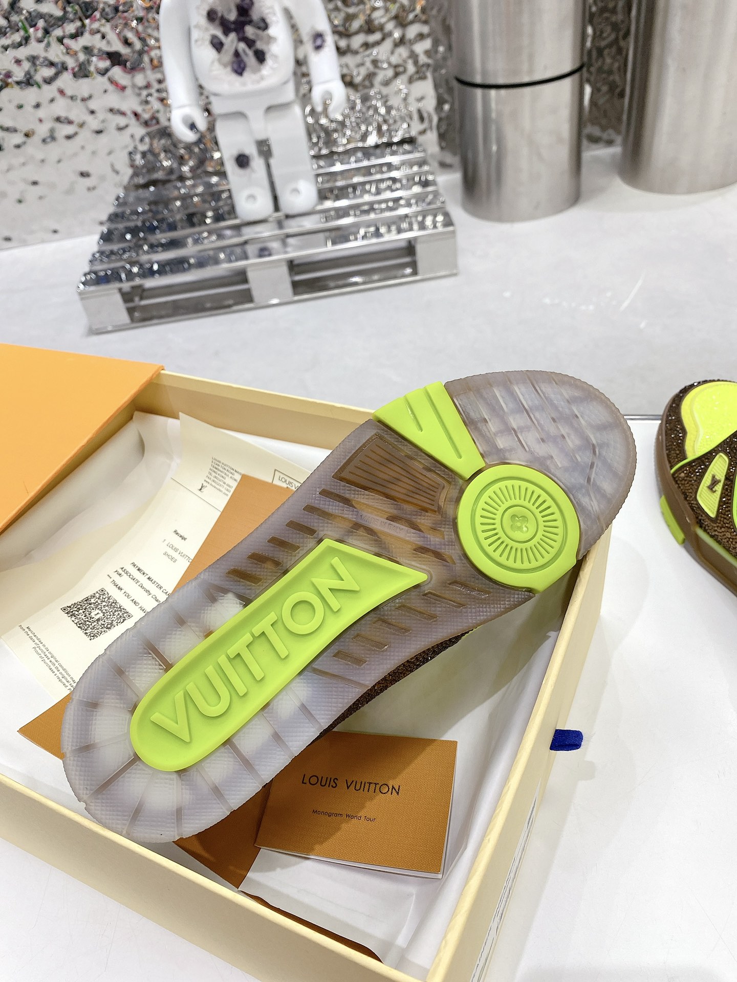 Louis Vuitton Women’s LV Trainers Yellow For Women LV