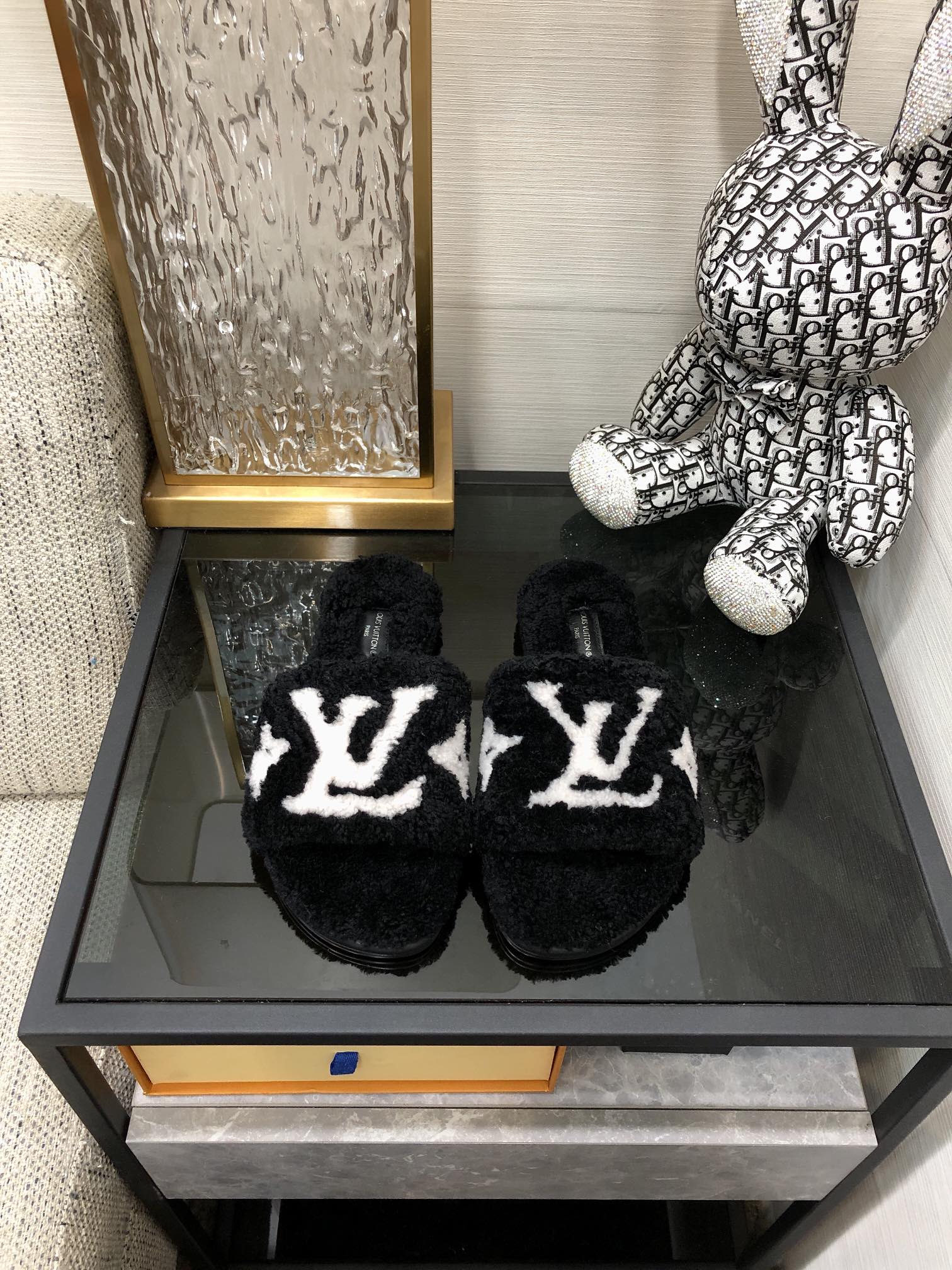 Louis Vuitton Women’s Magnetic Flat Mule Black For Women LV