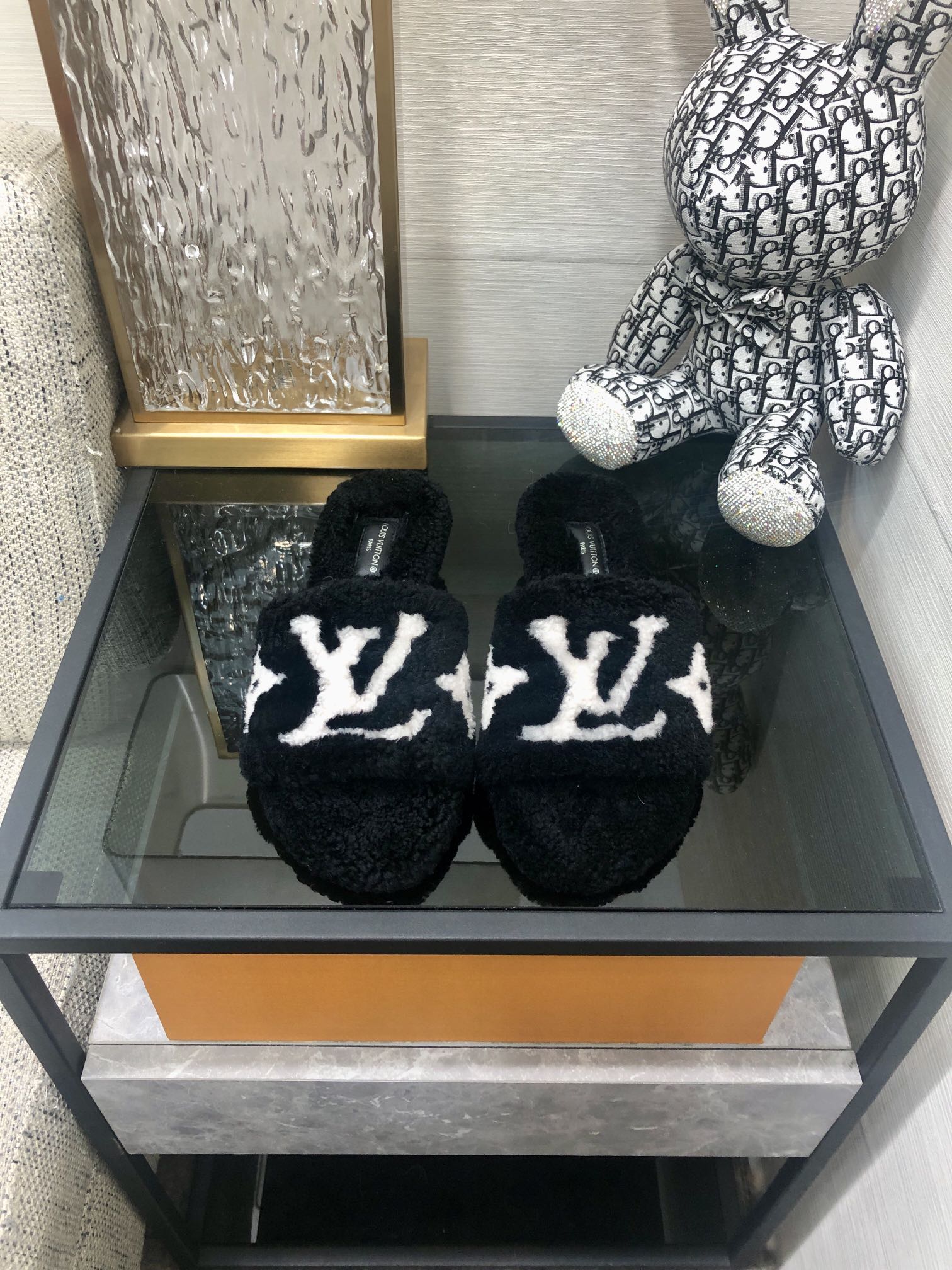 Louis Vuitton Women’s Magnetic Mule Black For Women LV
