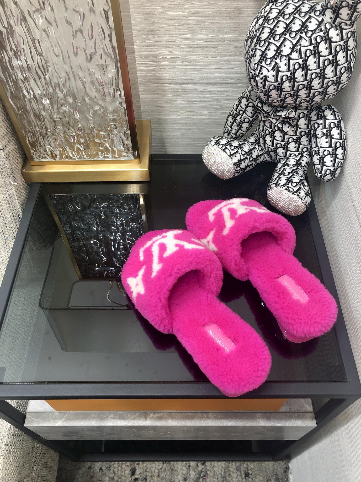Louis Vuitton Women’s Magnetic Mule Fuchsia Pink For Women LV 1AA1R5