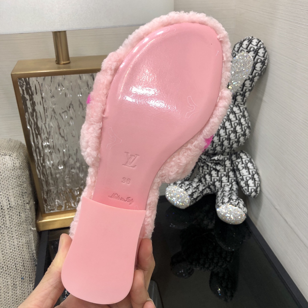 Louis Vuitton Women’s Magnetic Mule Pink For Women LV