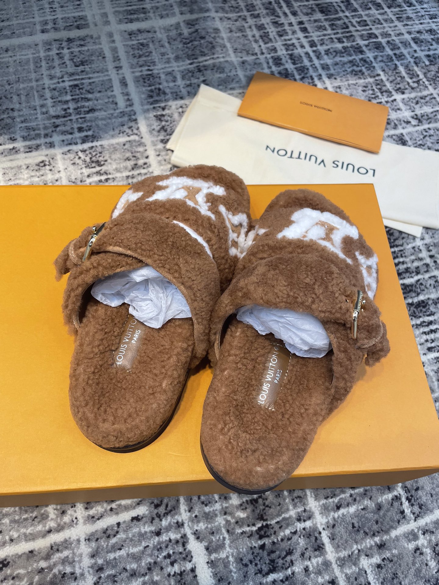 Louis Vuitton Women’s Paseo Flat Comfort Mule Cognac For Women LV 1AACRN