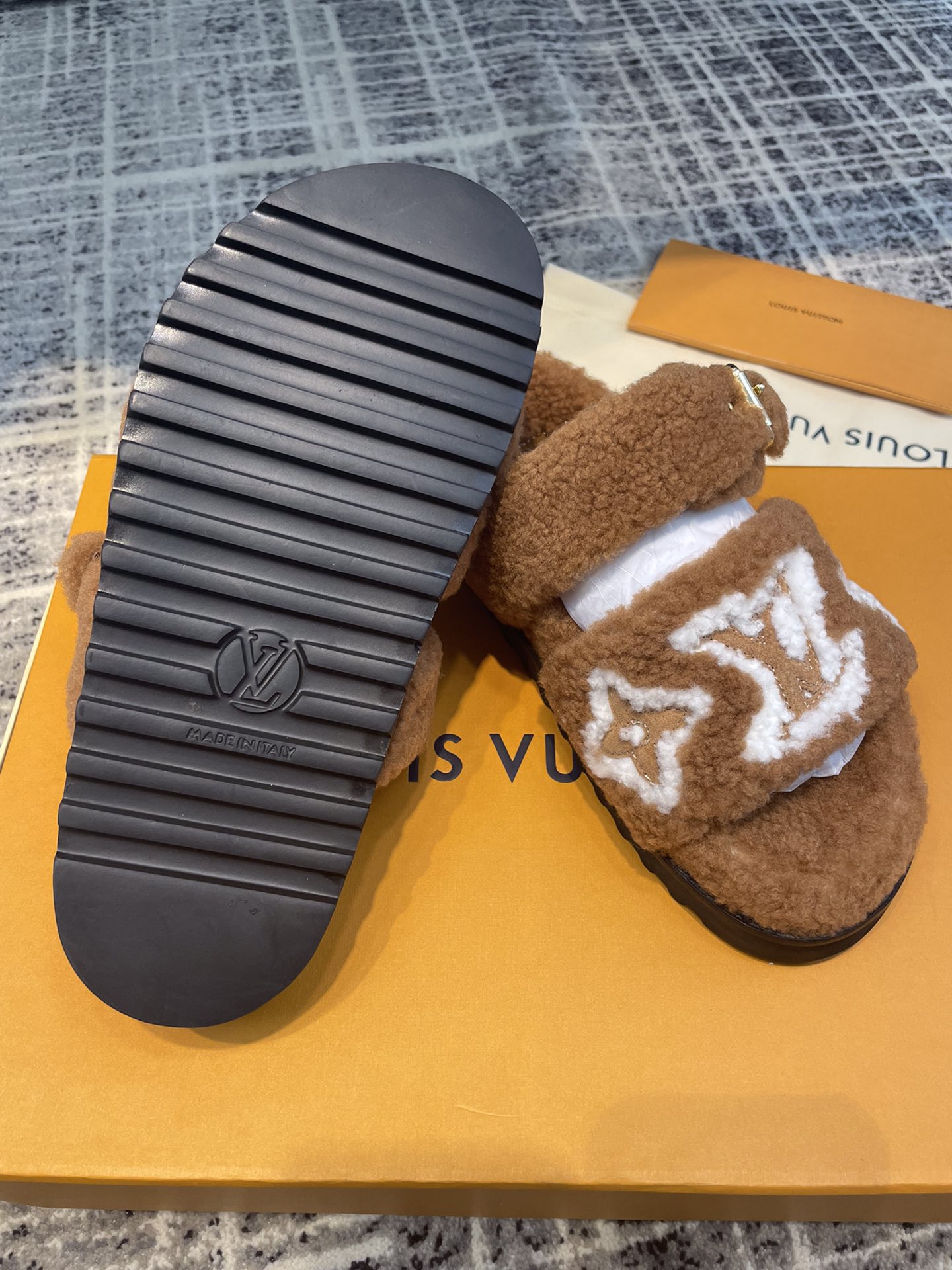 Louis Vuitton Women’s Paseo Flat Comfort Mule Cognac For Women LV 1AACRN